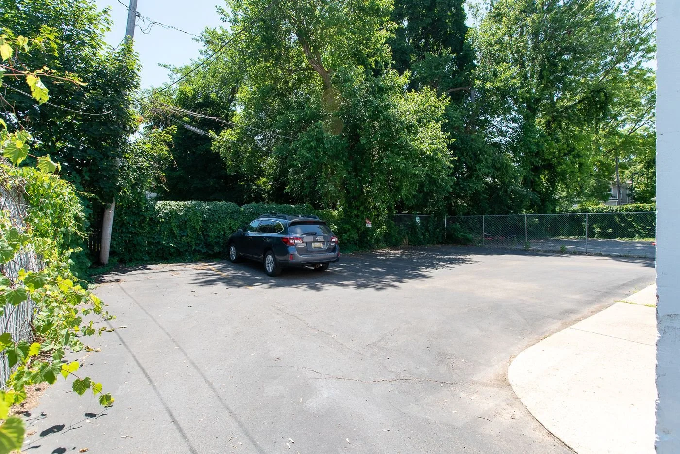 Photo-3 of 1432 Wealthy St SE, Grand Rapids, MI 49506