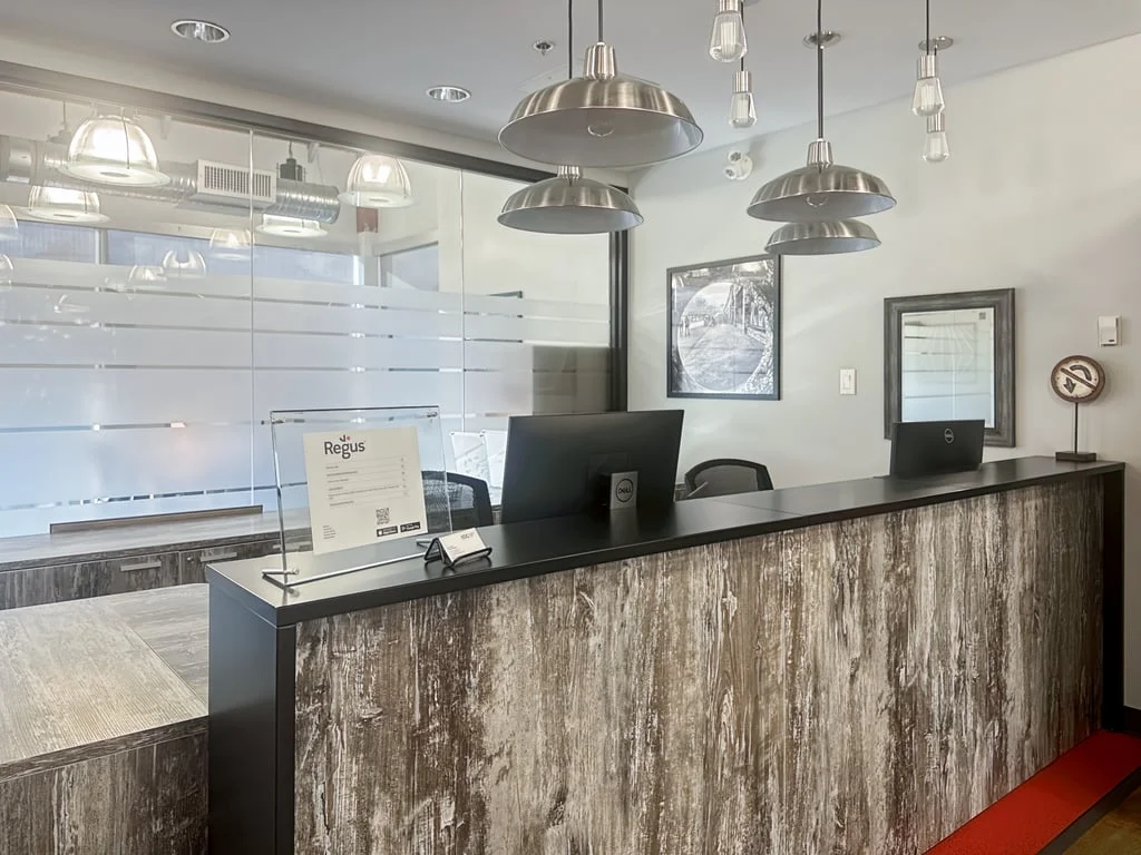 Photo-1 of 15300 Croydon Drive, Surrey, British Columbia, V3Z 0Z5, Canada
