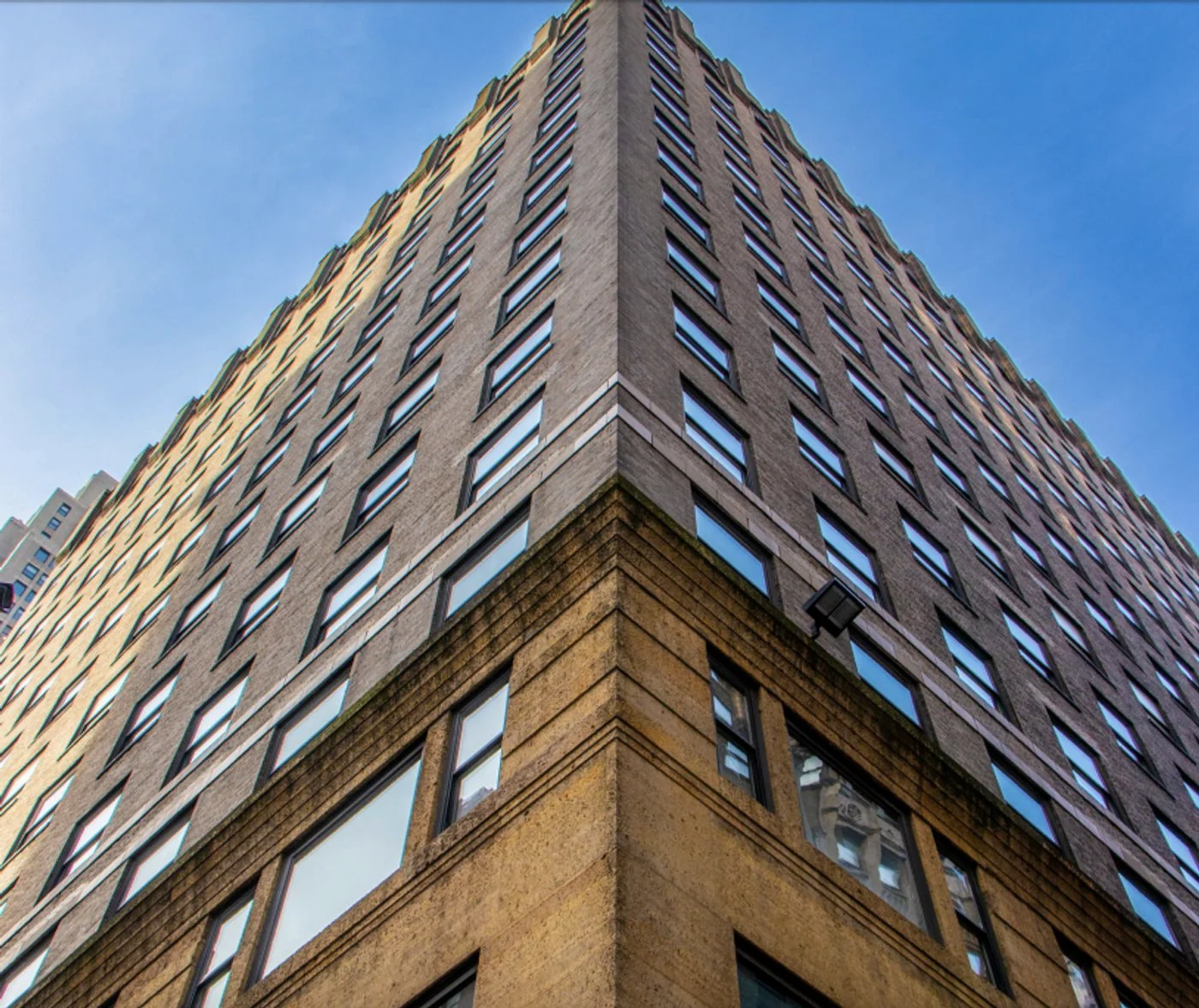 Photo 1 of 530 7th Avenue, New York, NY, 10018