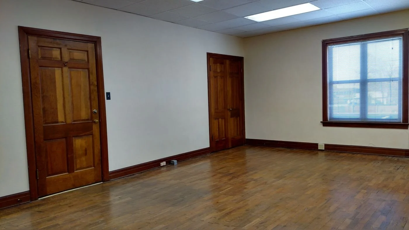 Photo-1 of 69 E First St, Crossville, TN 38555