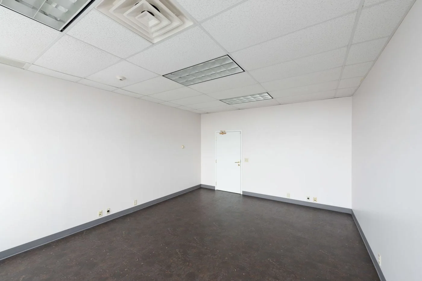 Photo 3 of 224 Quadral Dr, Wadsworth, OH 44281