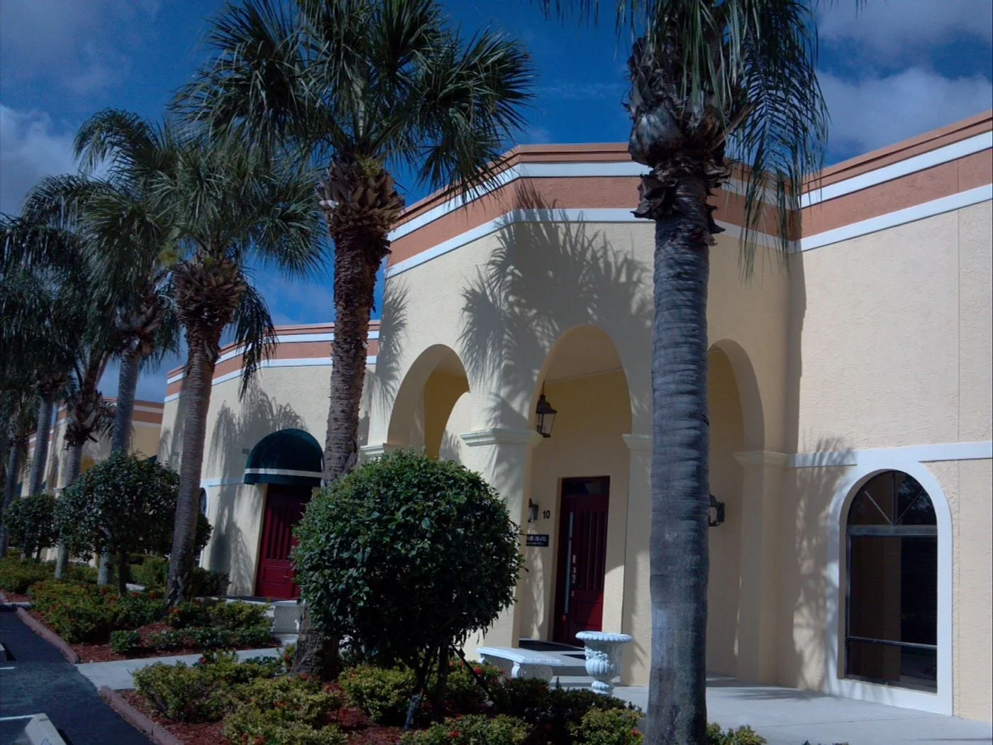 Photo 1 of 590 NW Peacock Blvd, Port St Lucie, FL 34986