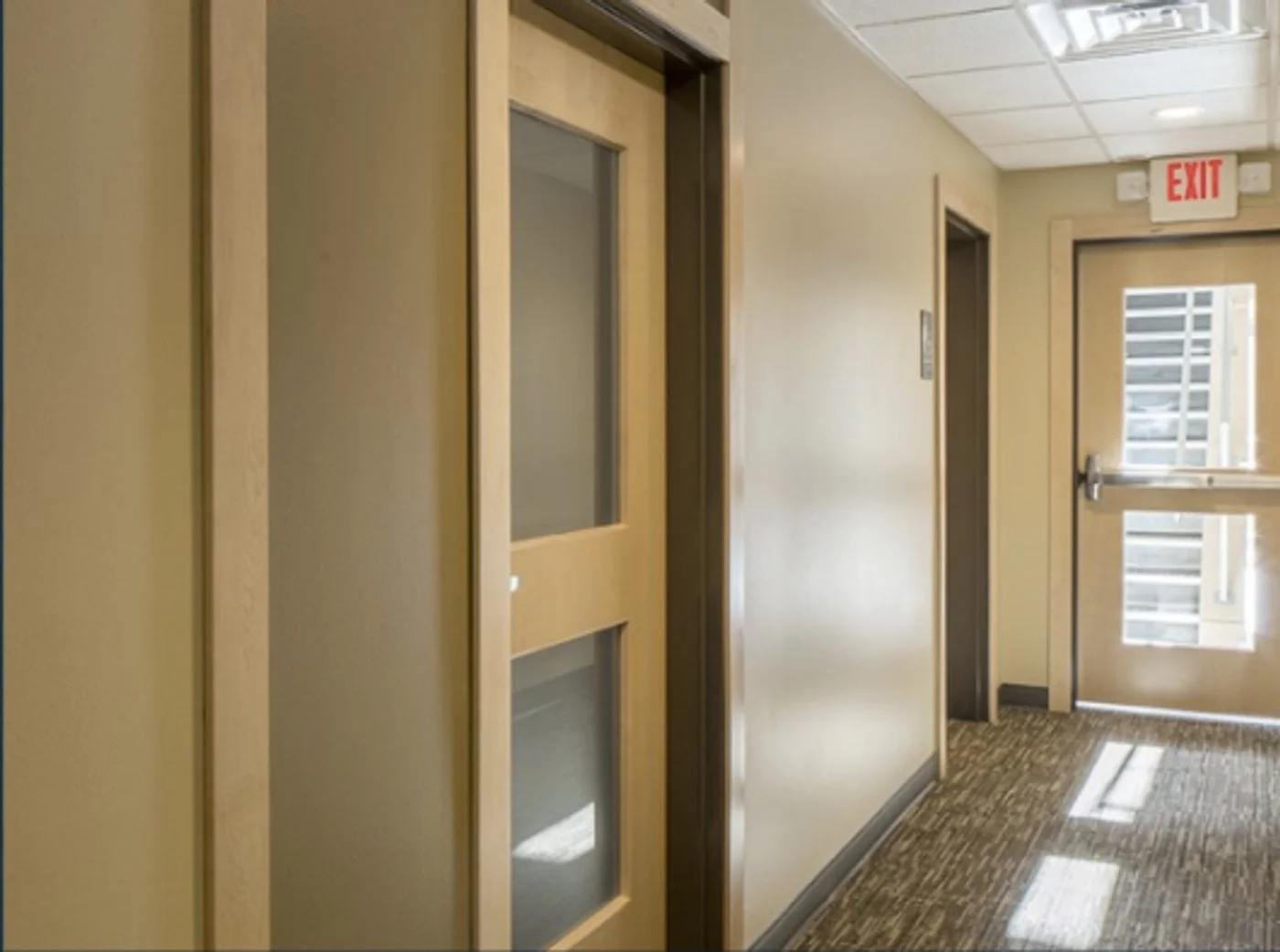 Photo 3 of 275 3rd St S, Stillwater, MN 55082