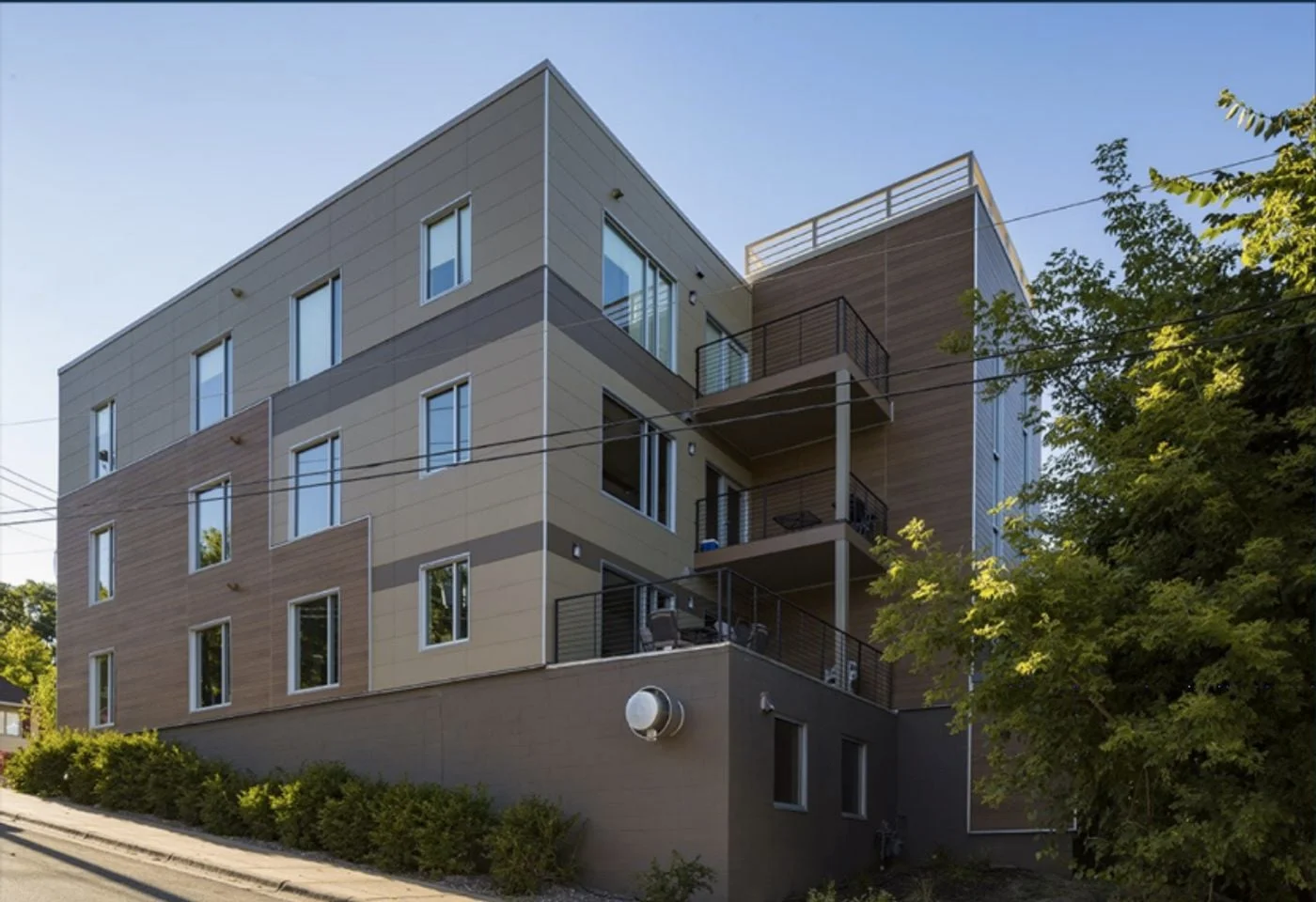 Photo 1 of 275 3rd St S, Stillwater, MN 55082