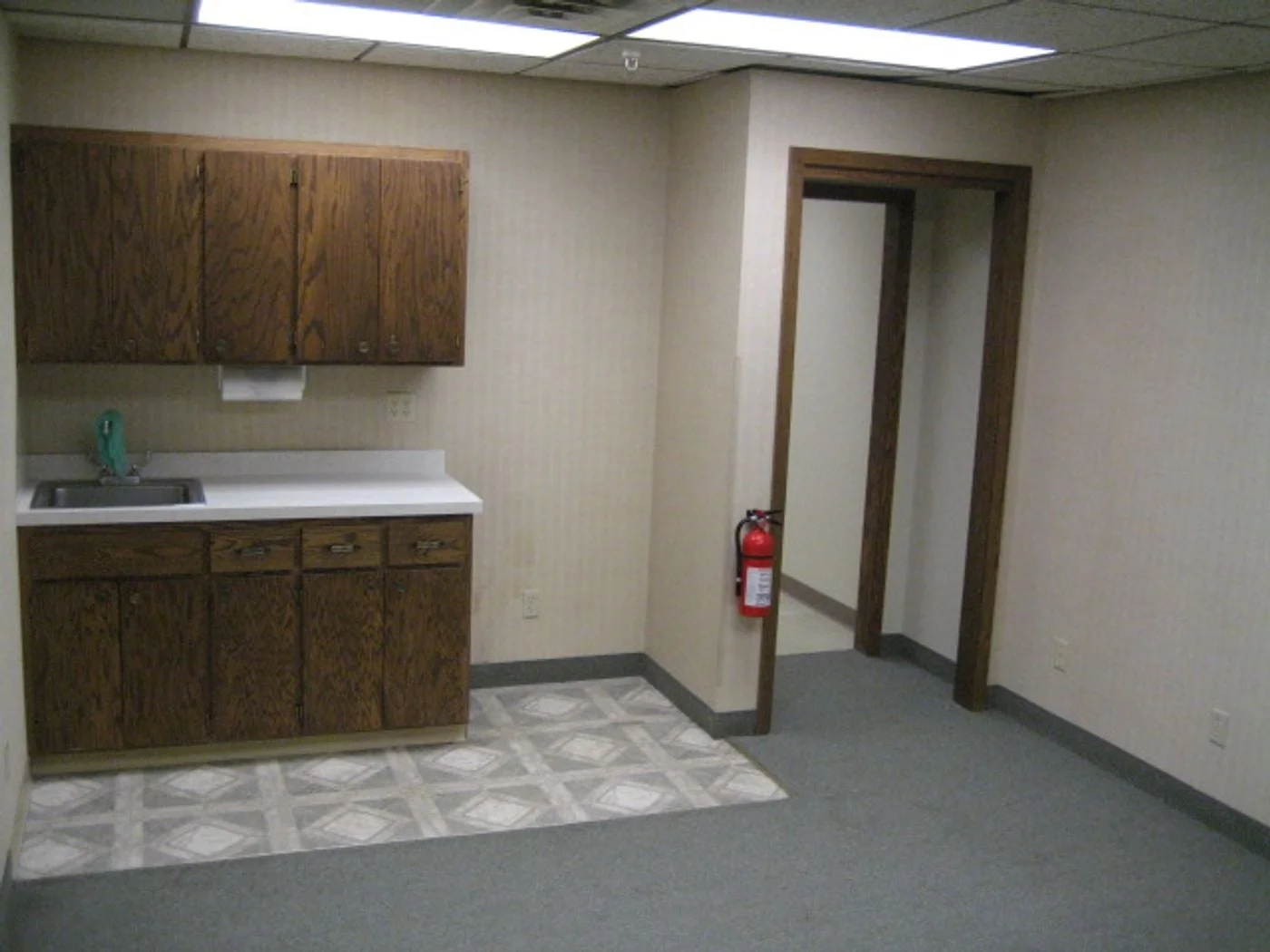 Photo 3 of 1815 Northwestern Ave S, Stillwater, MN 55082