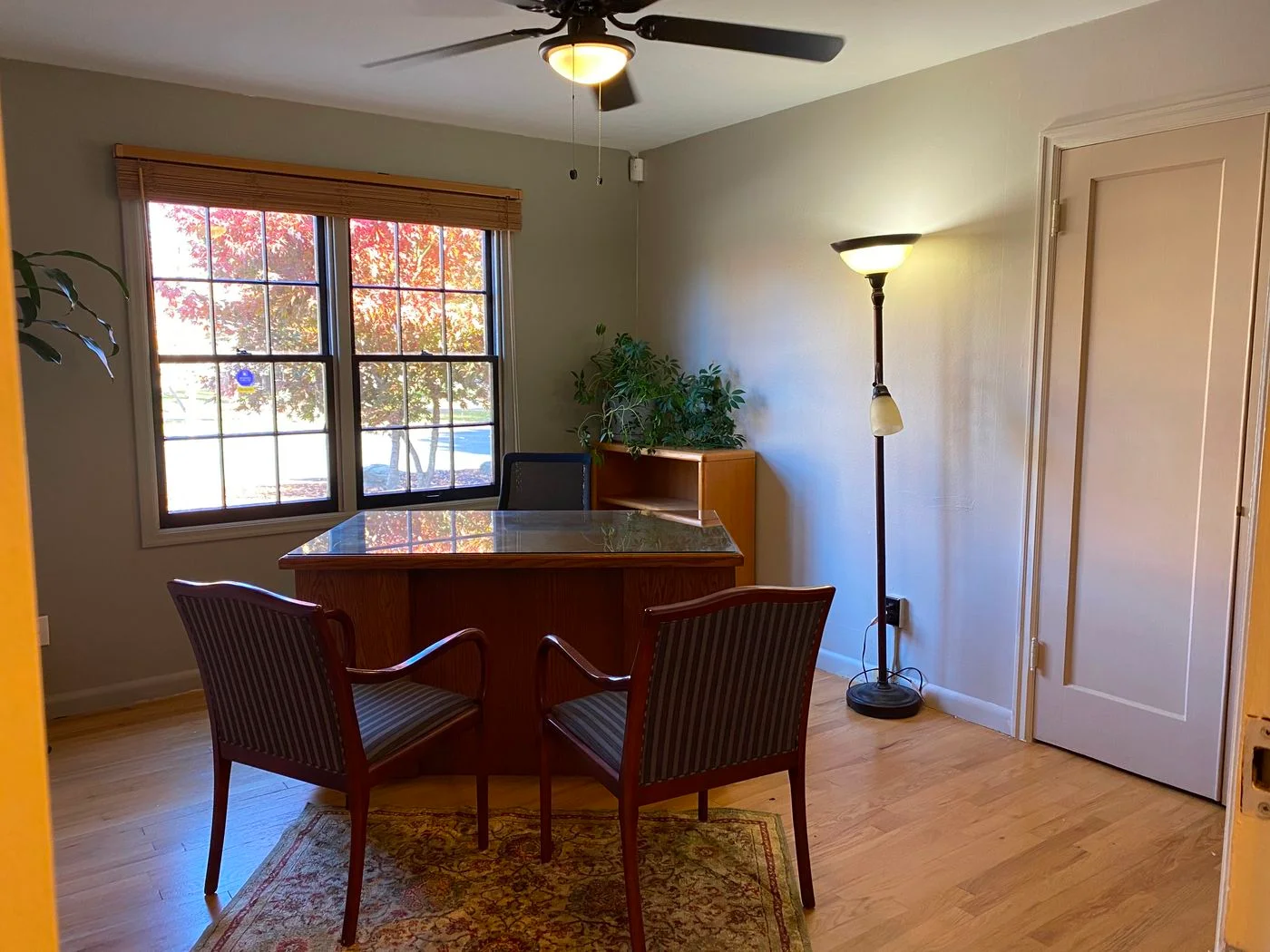 Photo-3 of 713 Broadway St, Longview, WA 98632