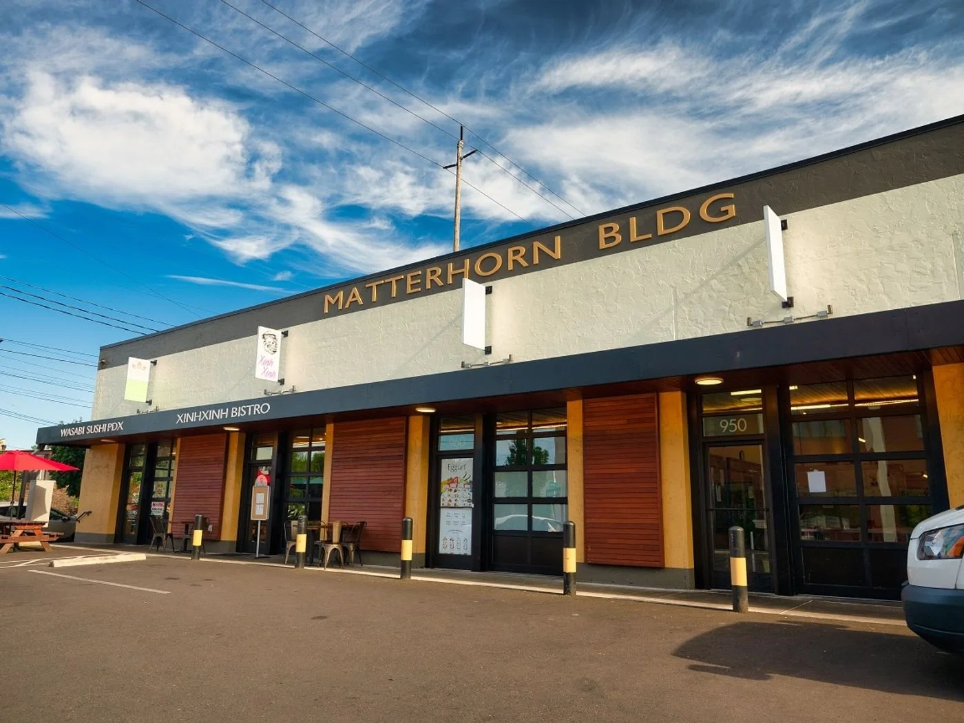 Photo-1 of 940 SE Madison St, Portland, OR 97214