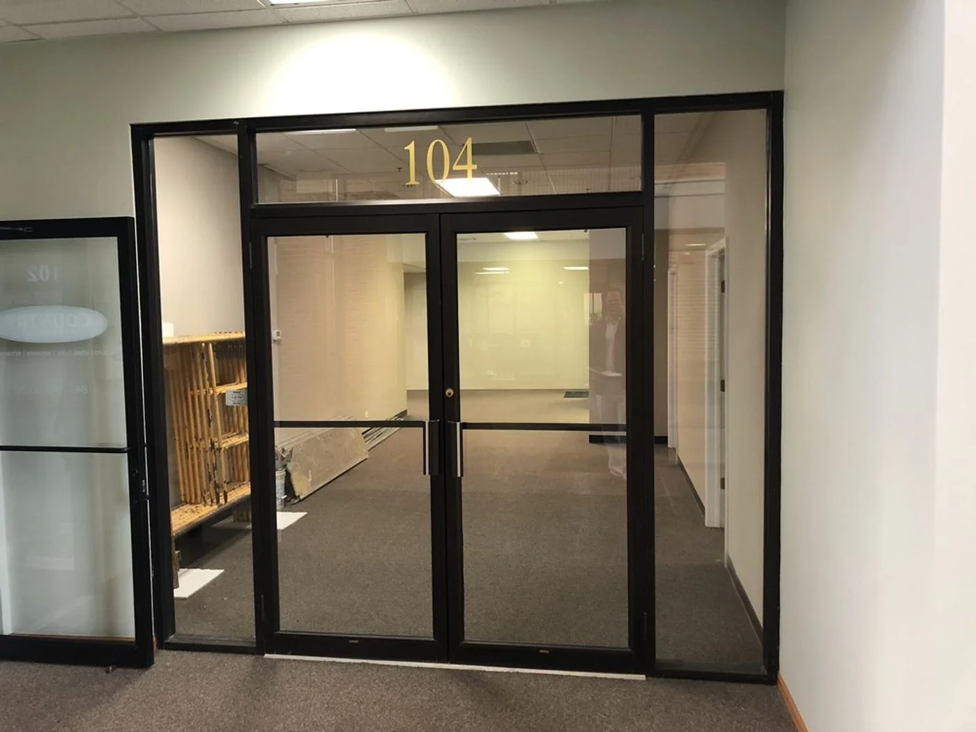 Photo 3 of 1512 Artaius Pkwy, Libertyville, IL 60048