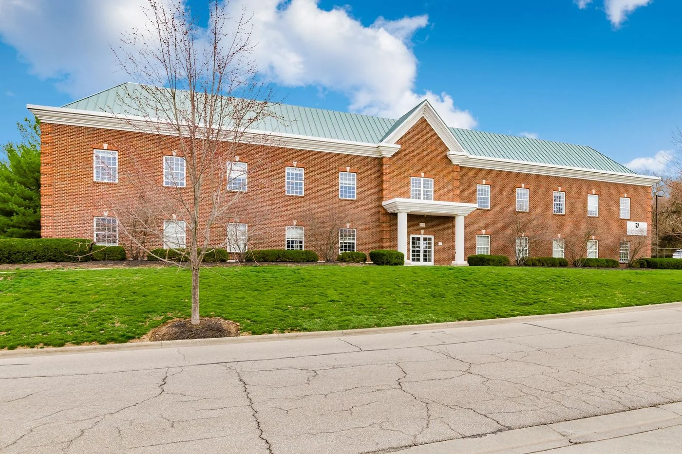 Photo-2 of 4100 Horizons Dr, Columbus, OH 43220