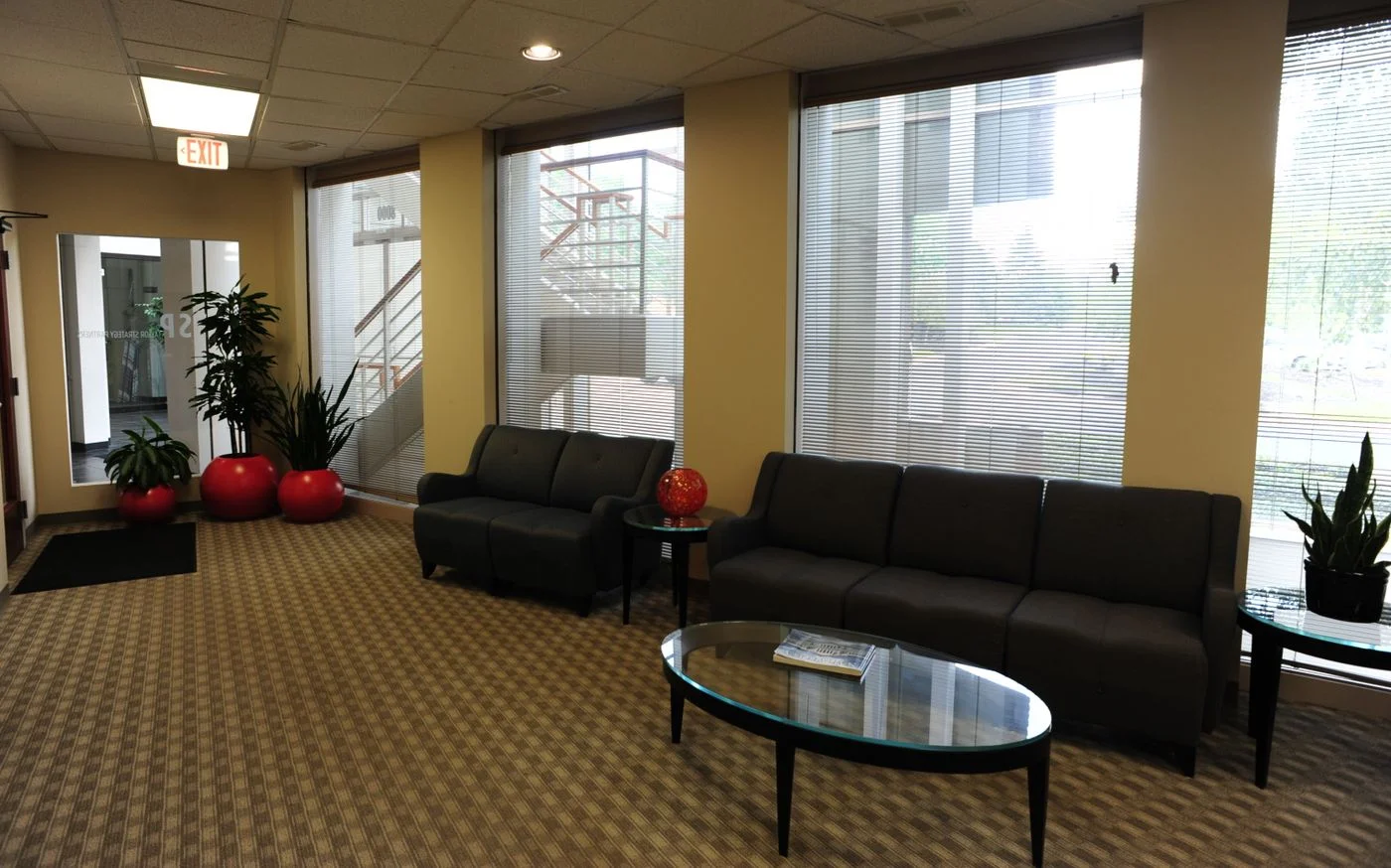 Photo 3 of 8000 Ravines Edge Ct, Columbus, OH 43235