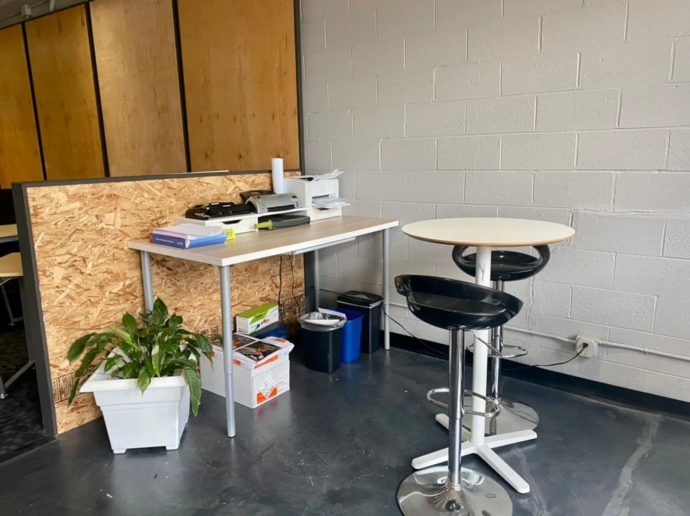 Photo 3 of 2125 N Flint Ave, Portland, OR 97227