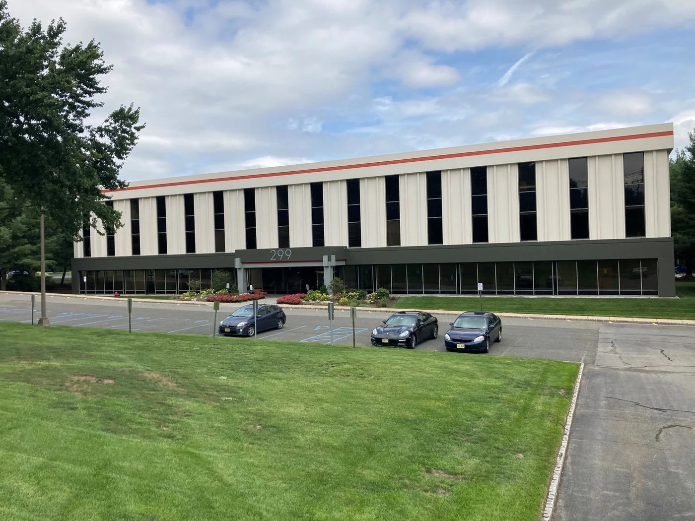Photo-1 of 299 Cherry Hill Rd, Parsippany, NJ 07054
