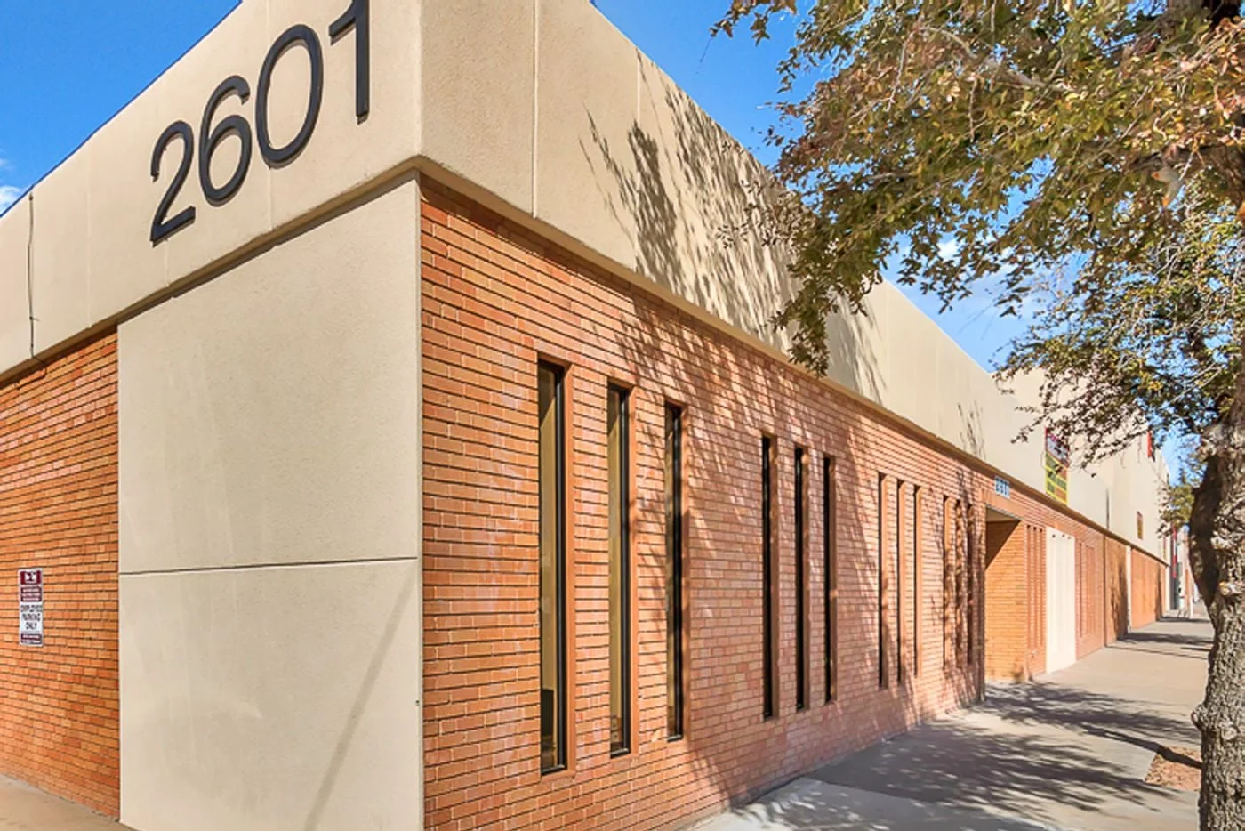 Photo 1 of 2601 E Yandell Dr, El Paso, TX 79903