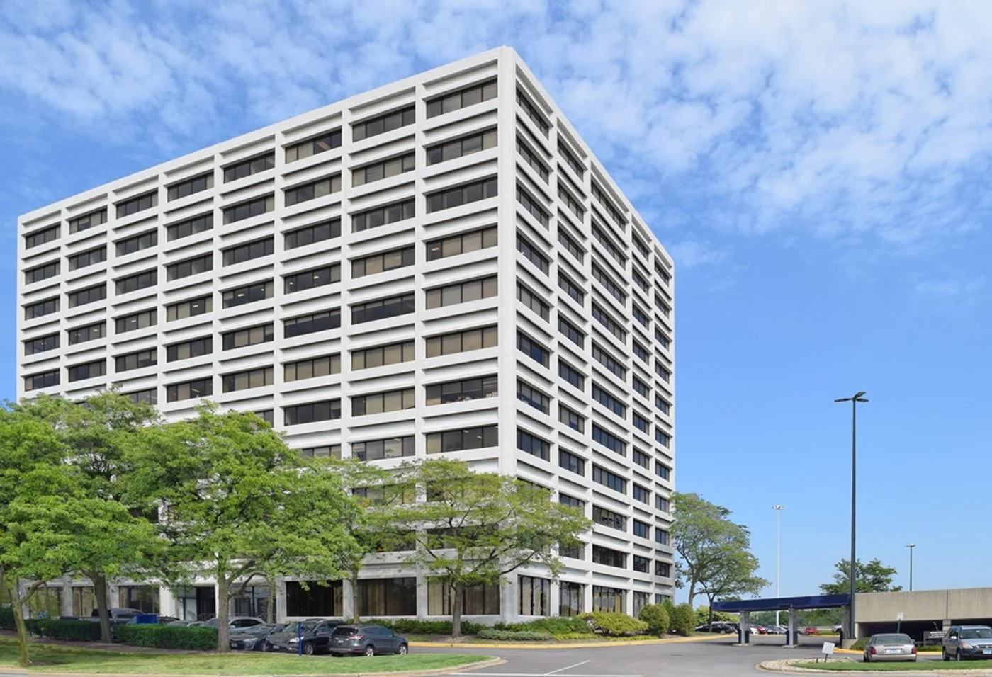 Photo-1 of 1051 Perimeter Dr, Schaumburg, IL 60173