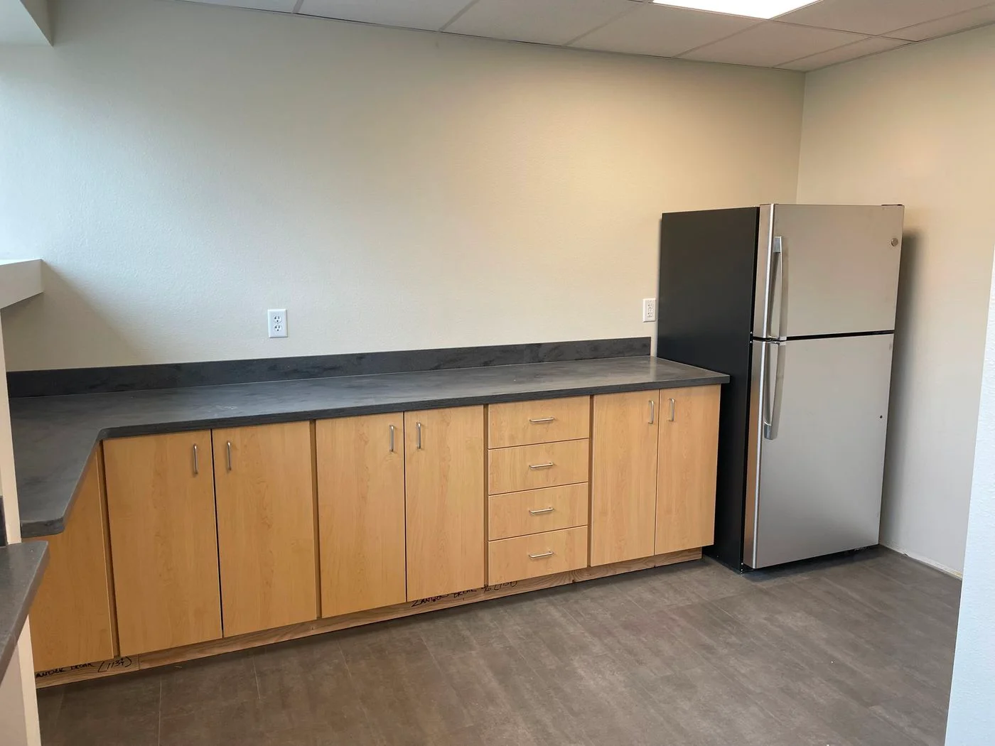 Photo-3 of 260 Ferry St SW, Albany, OR 97321