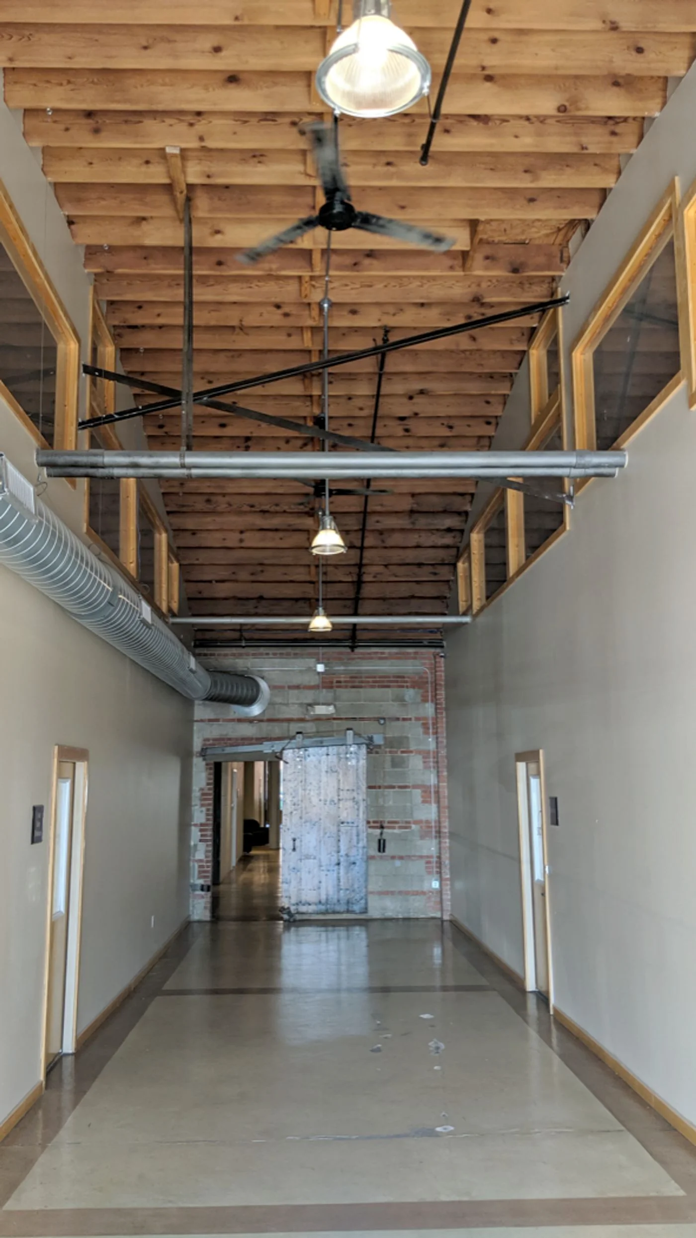 Photo 3 of 1321 Burlington St, North Kansas, MS, 64116