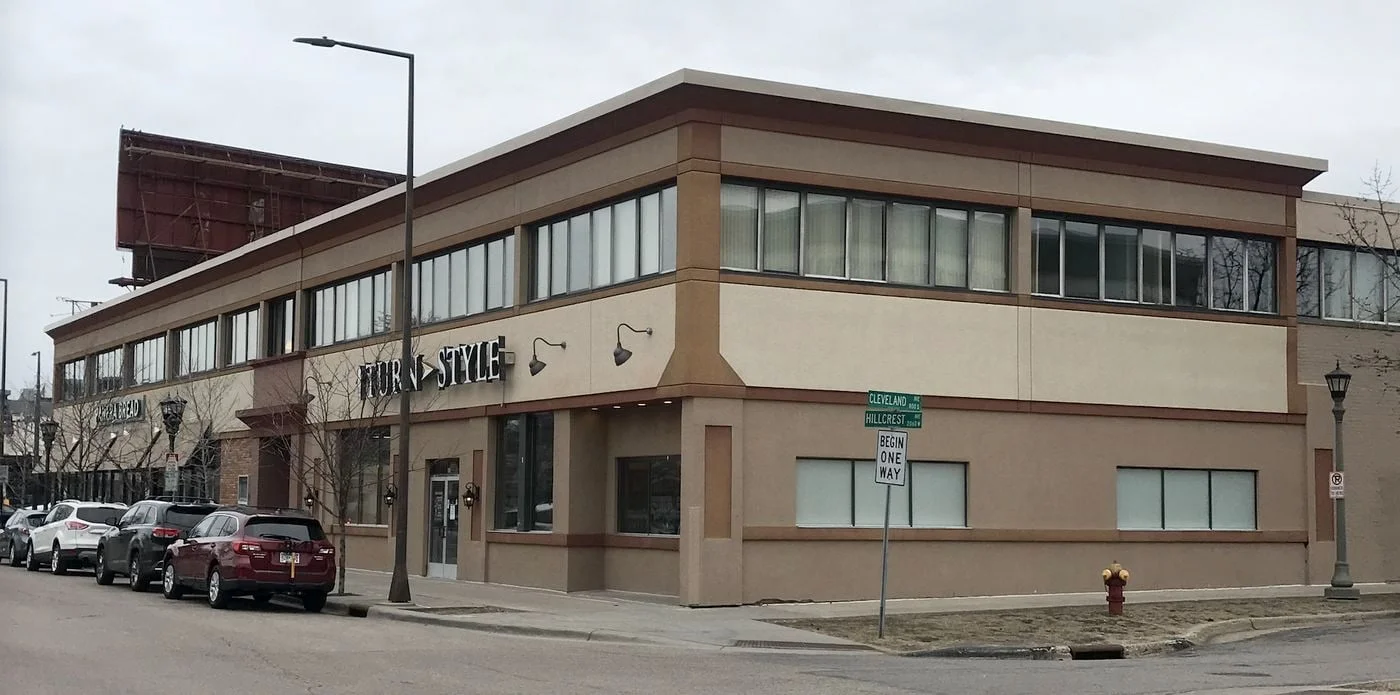 Photo 2 of 790 Cleveland Ave S, Saint Paul, MN 55116