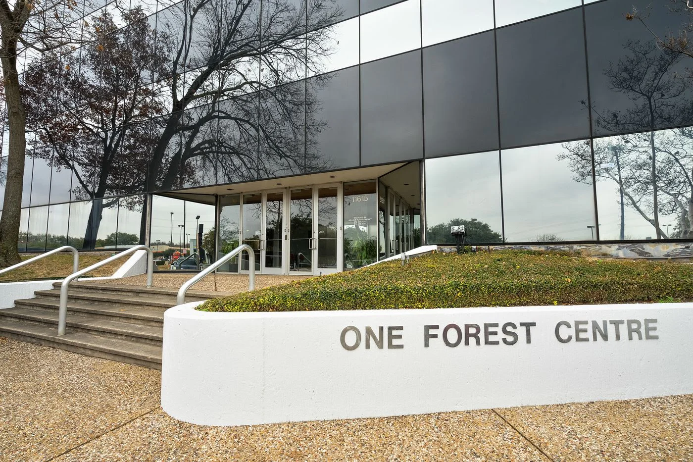 Photo-2 of 11615 Forest Central Dr, Dallas, TX 75243