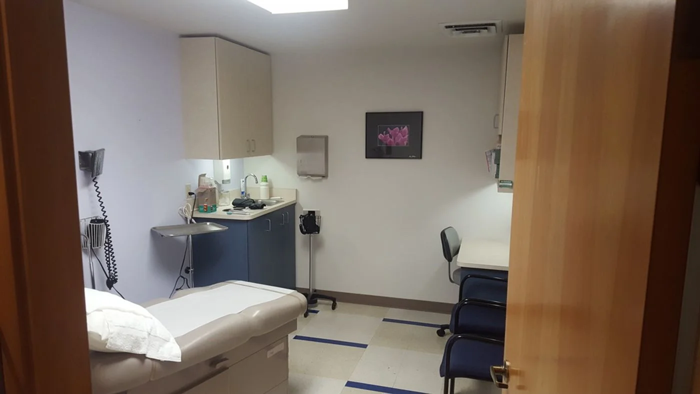 Photo 2 of 15611 Bel Red Rd, Bellevue, WA 98008