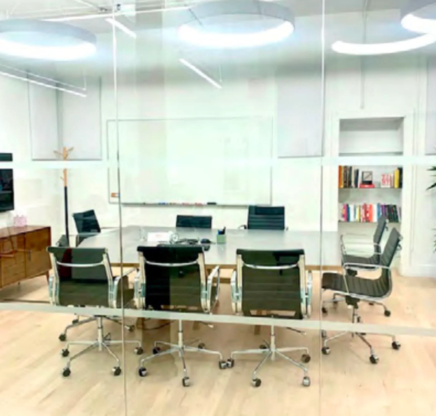 Photo 2 of 76 Greene St, New York, NY 10012