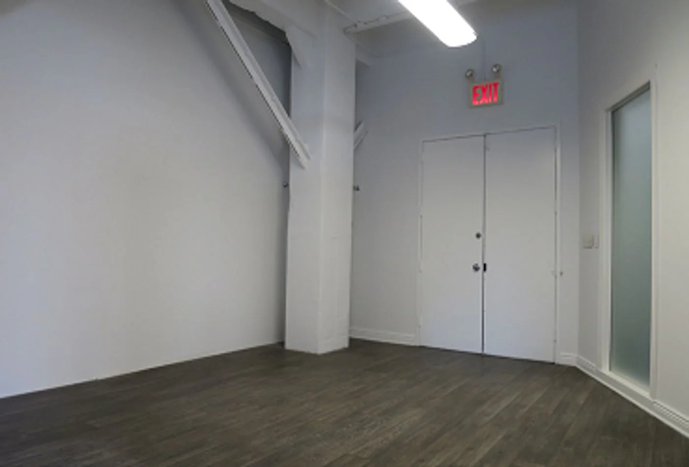 Photo-3 of 207 W 25th St, New York, NY 10001