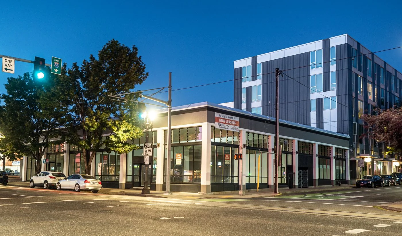 Photo 3 of 106 NE Grand Ave, Portland, OR 97232