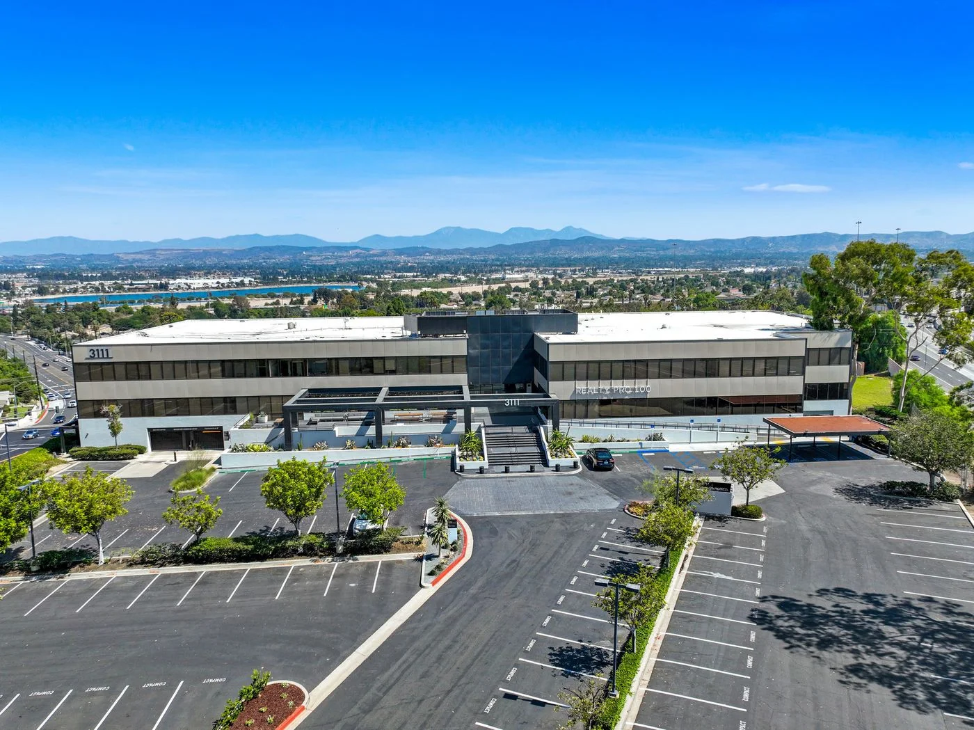 Photo 2 of 3111 N Tustin St, Orange, CA 92865