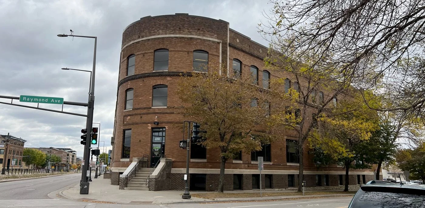 Photo-1 of 2356 University Ave W, Saint Paul, MN 55114