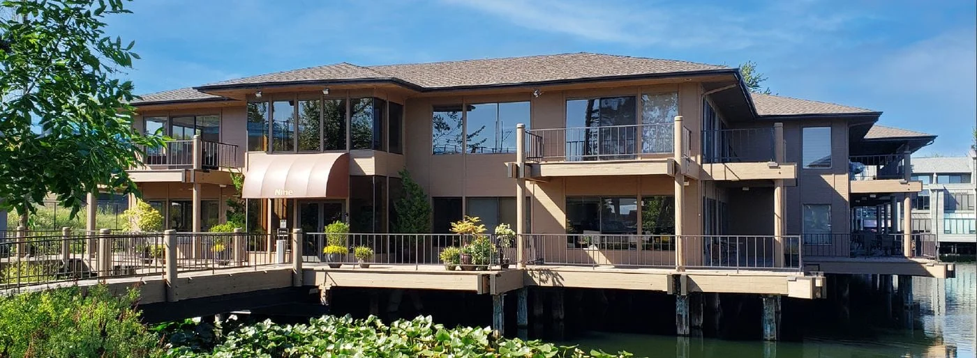 Photo 2 of 9 Lake Bellevue Dr, Bellevue, WA 98005