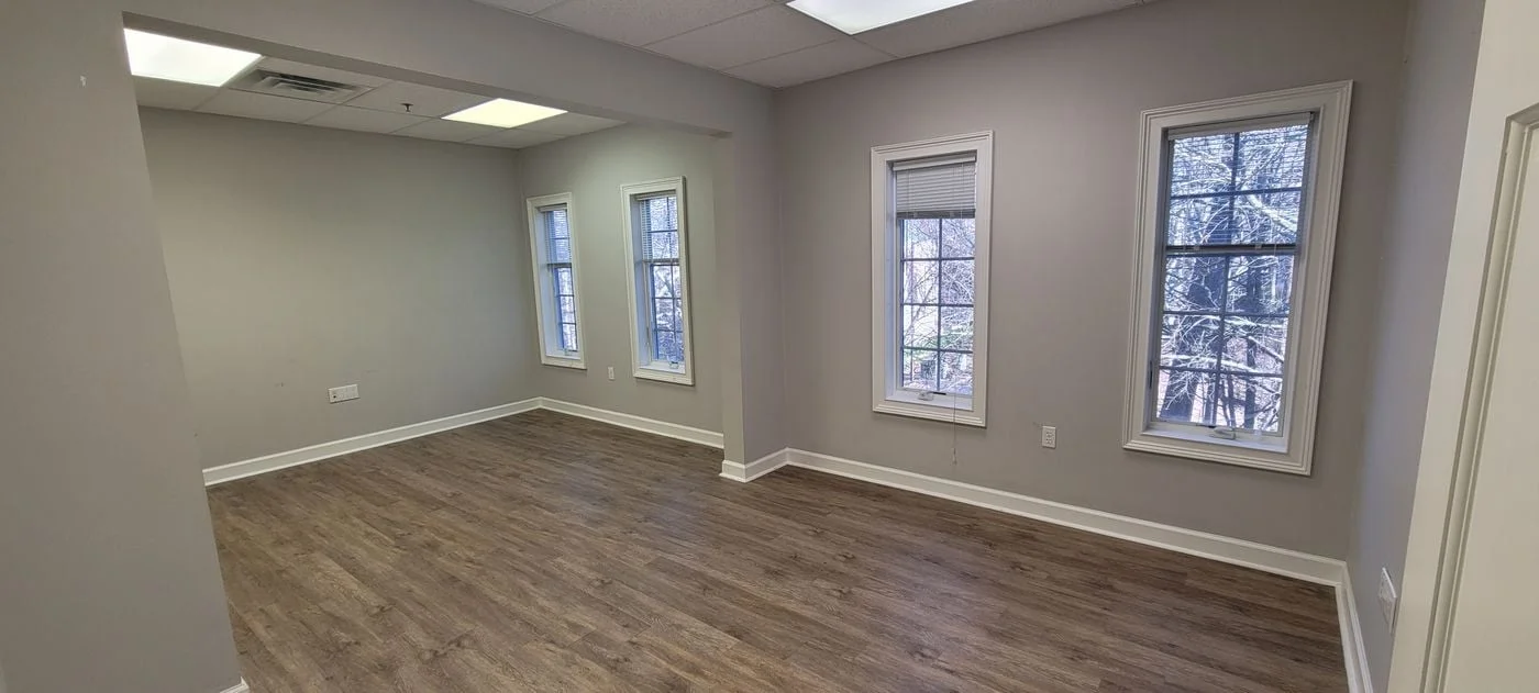 Photo-2 of 900 Old Roswell Lakes Pkwy, Roswell, GA 30076