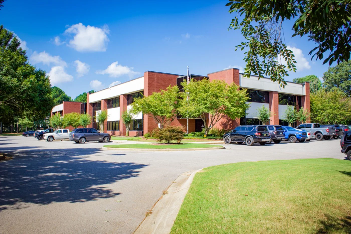 Photo-1 of 530 Discovery Dr NW, Huntsville, AL 35806