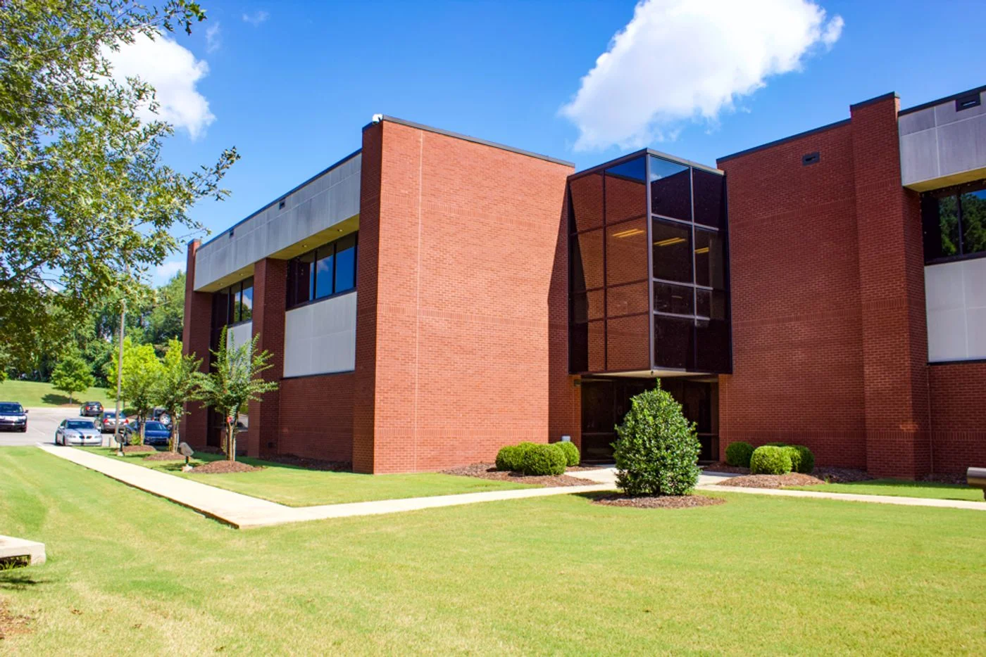 Photo-3 of 530 Discovery Dr NW, Huntsville, AL 35806