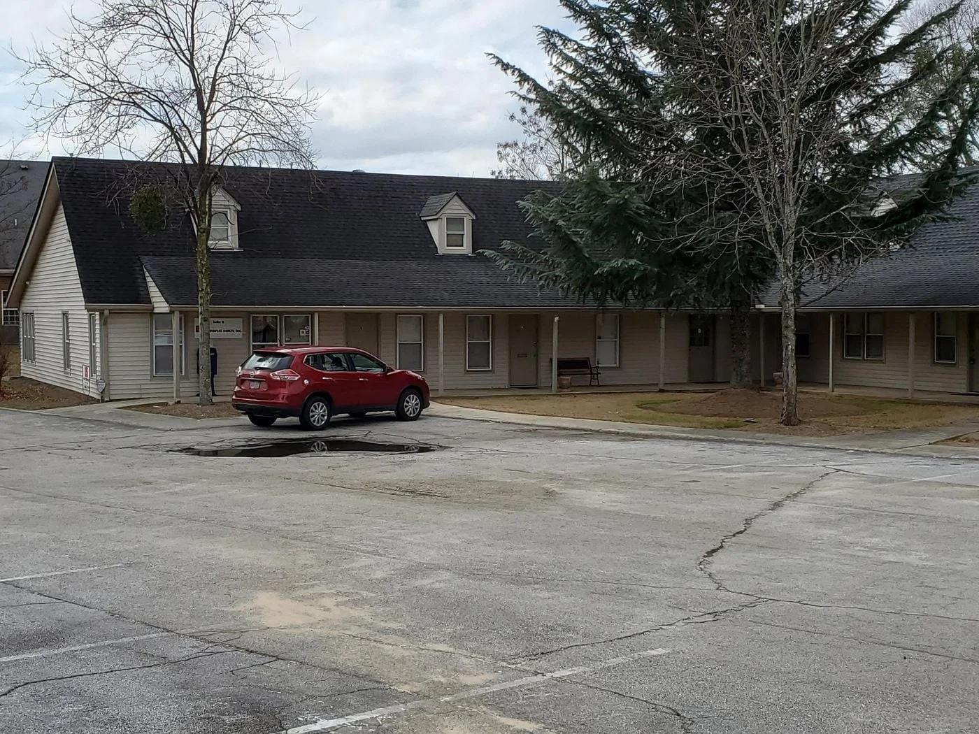 Photo 2 of 1000 Iris Dr SW, Conyers, GA 30094