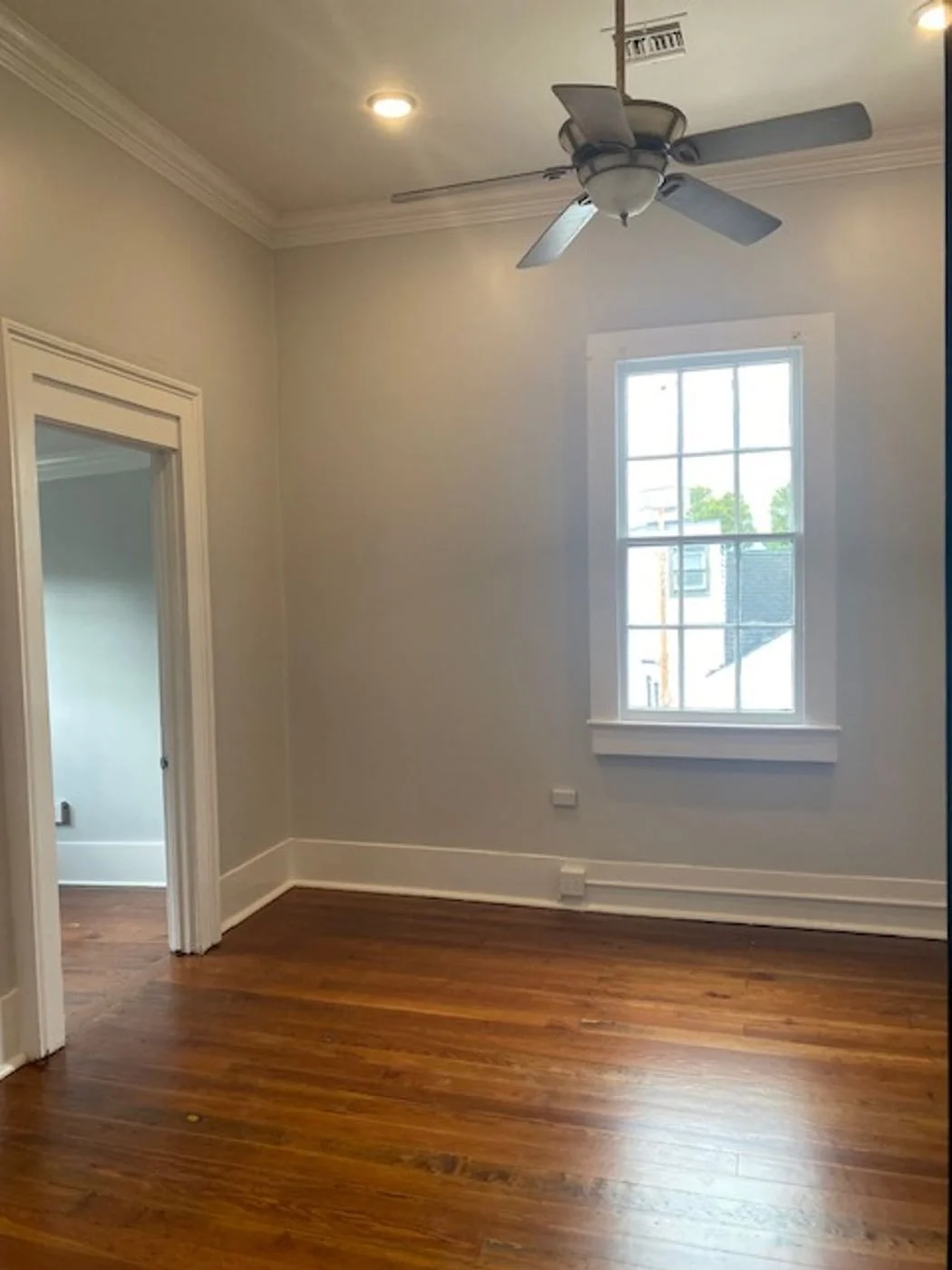 Photo 1 of 733 Dante St, New Orleans, LA 70118