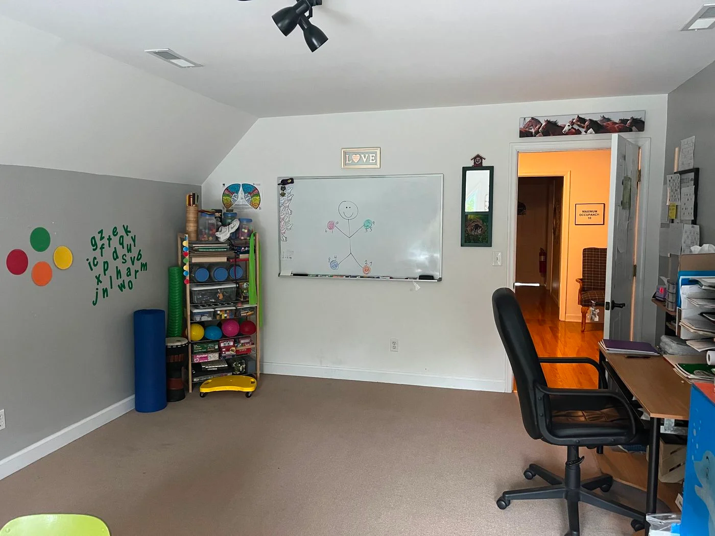 Photo-1 of 291 Arrington Ln, Roanoke, VA 24019