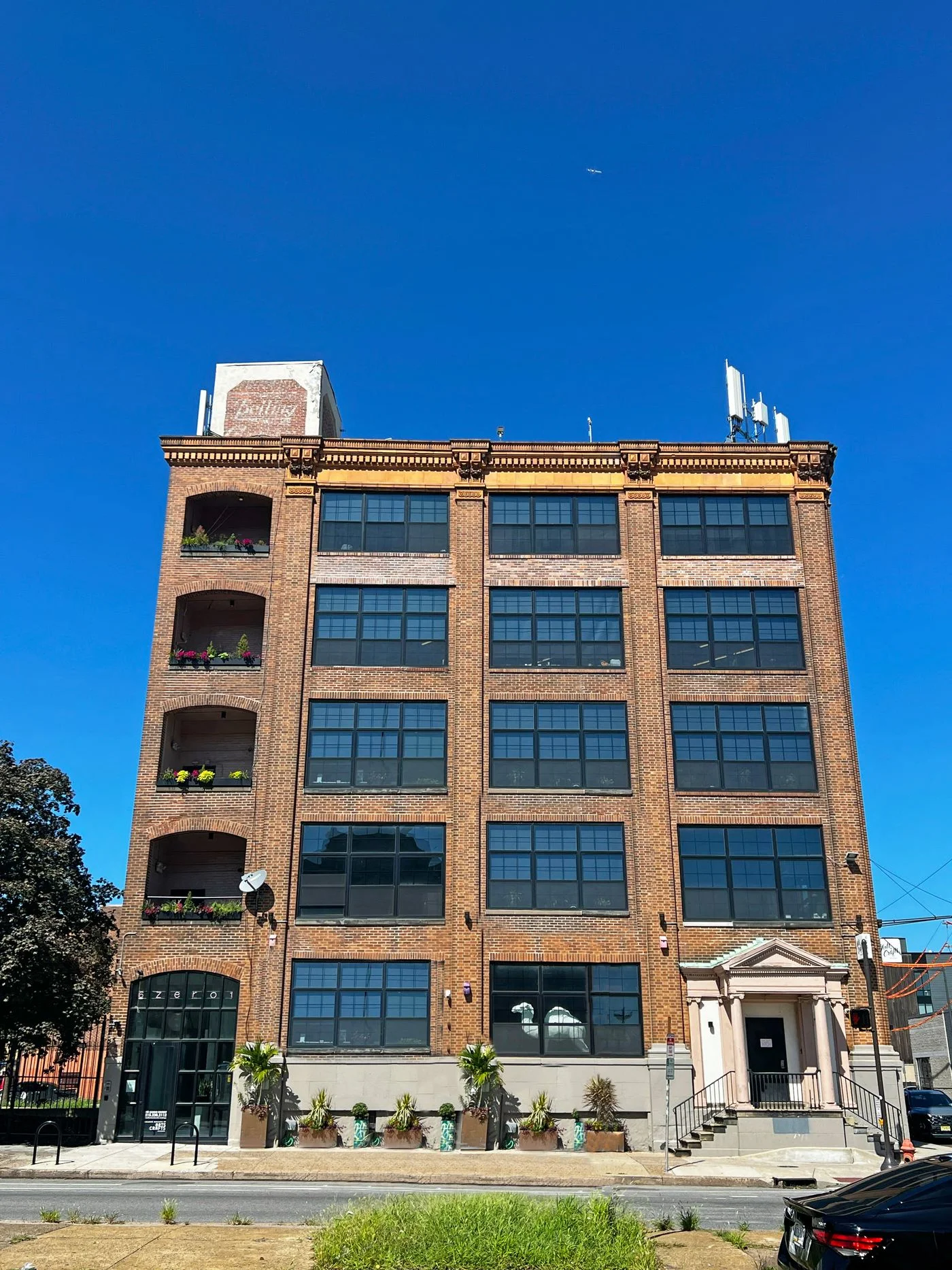 Photo-1 of 601 Spring Garden St, Philadelphia, PA 19123
