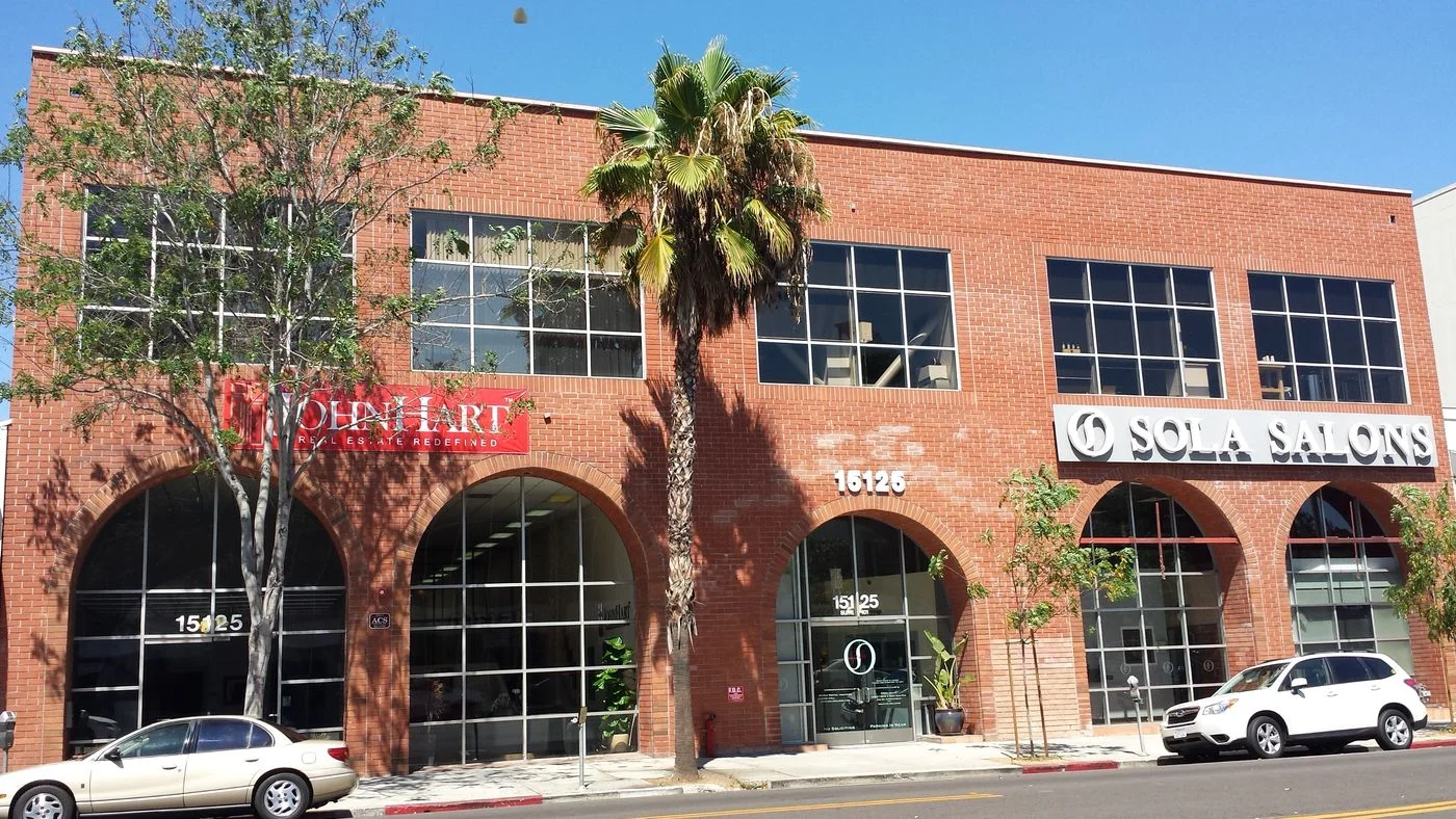 Photo-1 of 15125 Ventura Blvd, Sherman Oaks, CA 91403