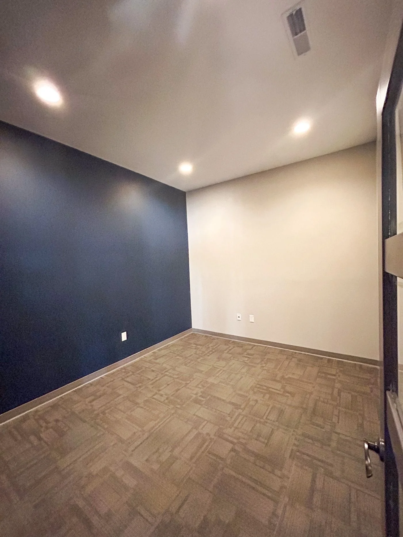 Photo 3 of 3005 L and N Dr SW, Huntsville, AL 35801