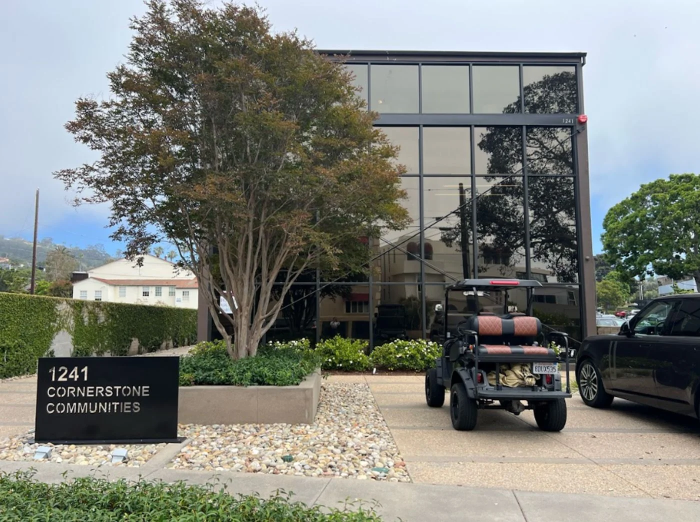 Photo 2 of 1241 Cave St, La Jolla, CA 92037