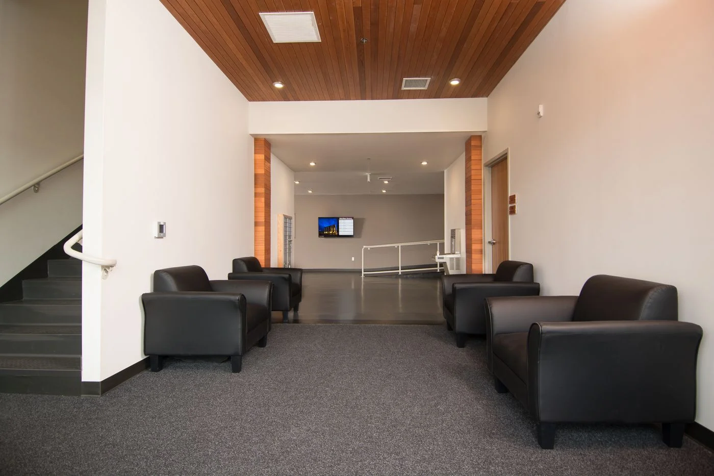 Photo 2 of 1836 NE 7th Ave, Portland, OR 97212