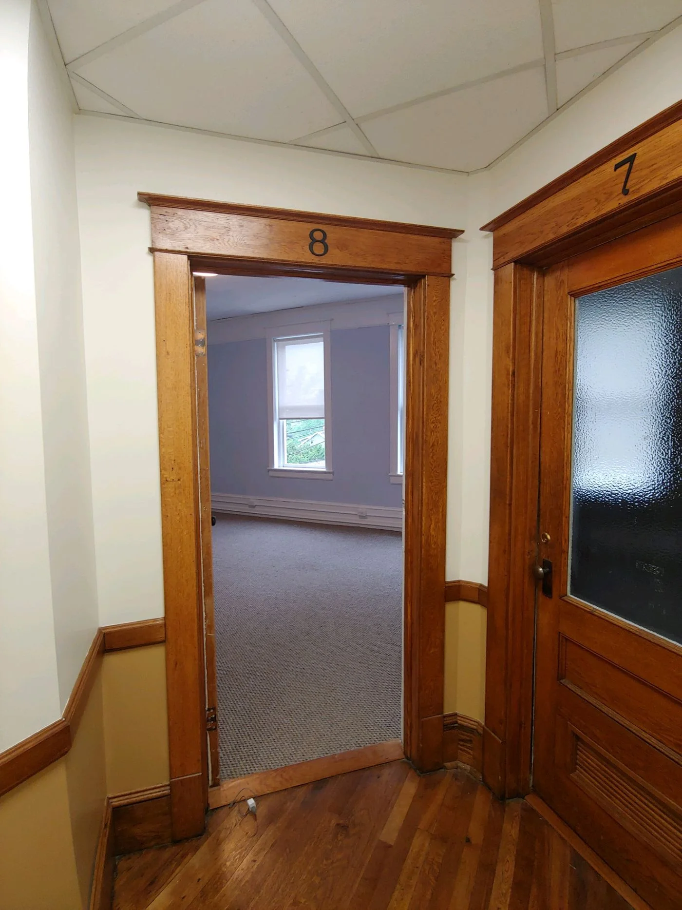 Photo 2 of 112 Court St NE, Abingdon, VA 24210