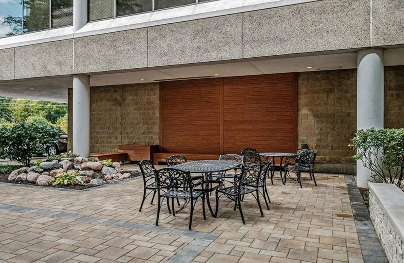 Photo 2 of 1 Northfield Plz Ste 300, Northfield, IL 60093