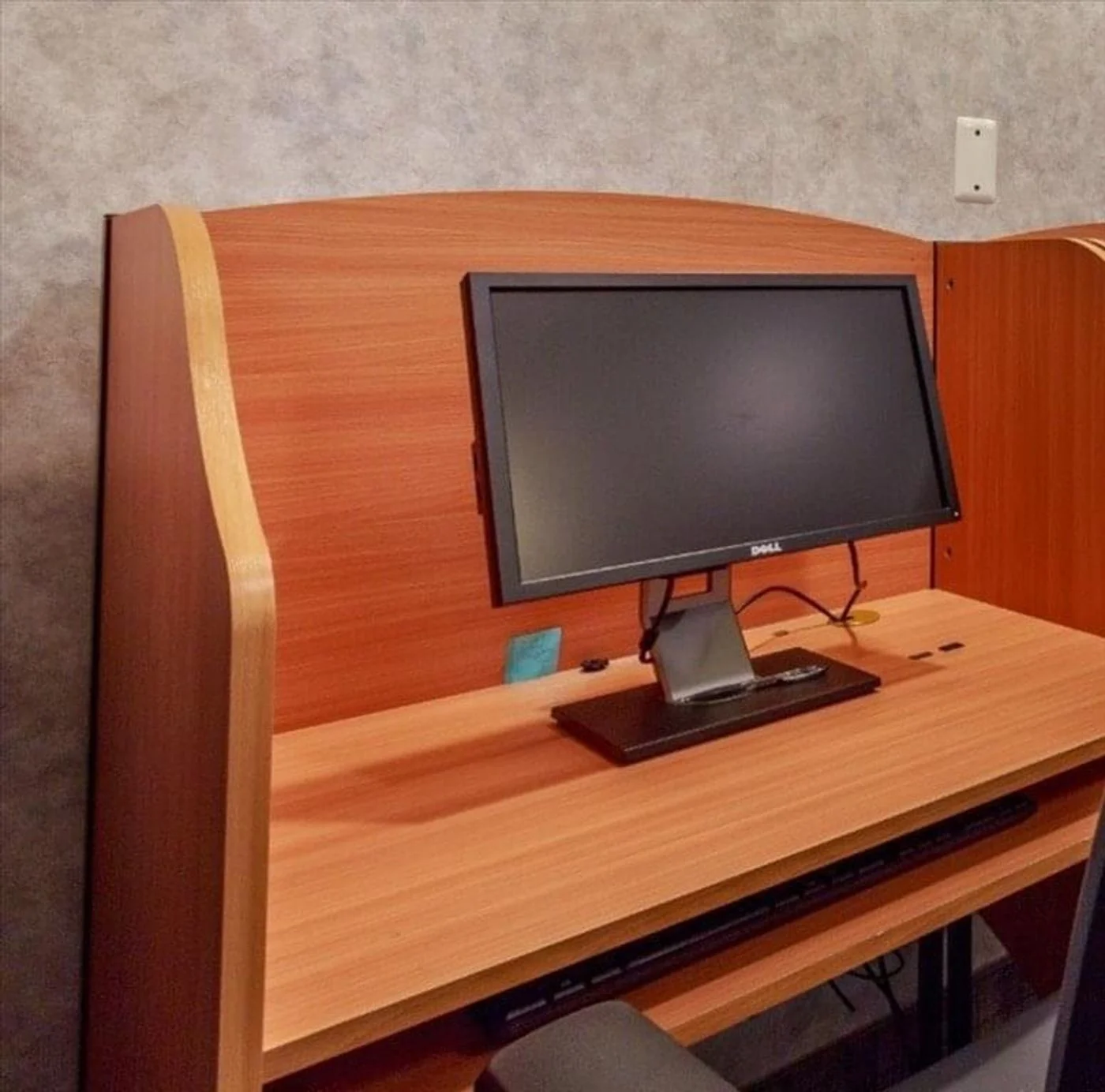 Photo 3 of 1072 Madison Ave, Lakewood, NJ 08701