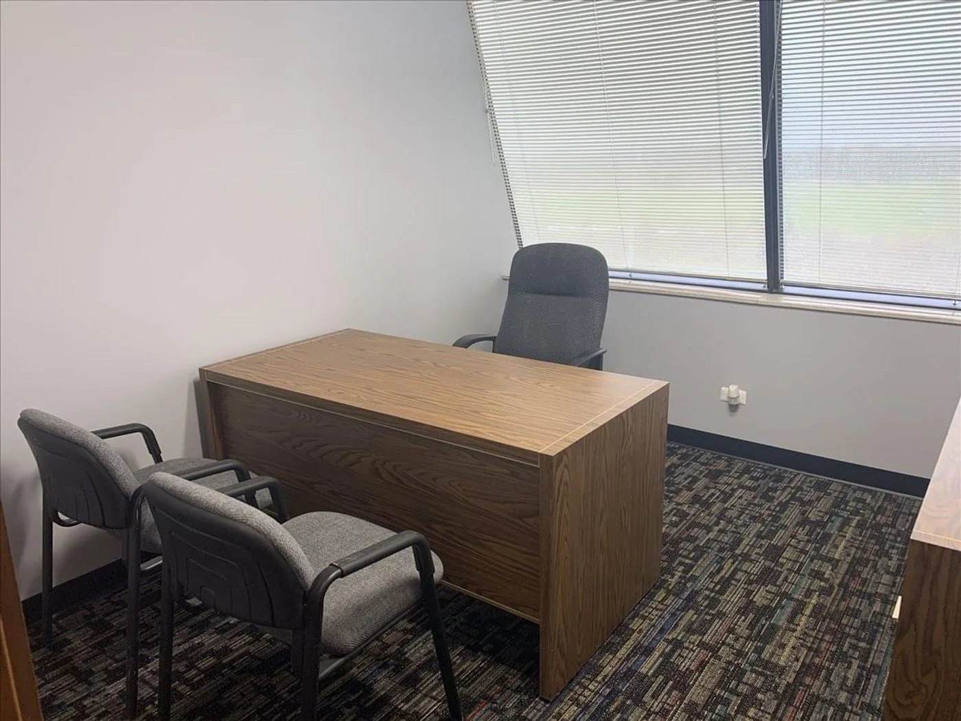 Photo 2 of 340 W Butterfield Rd Ste 4B, Elmhurst, IL 60126