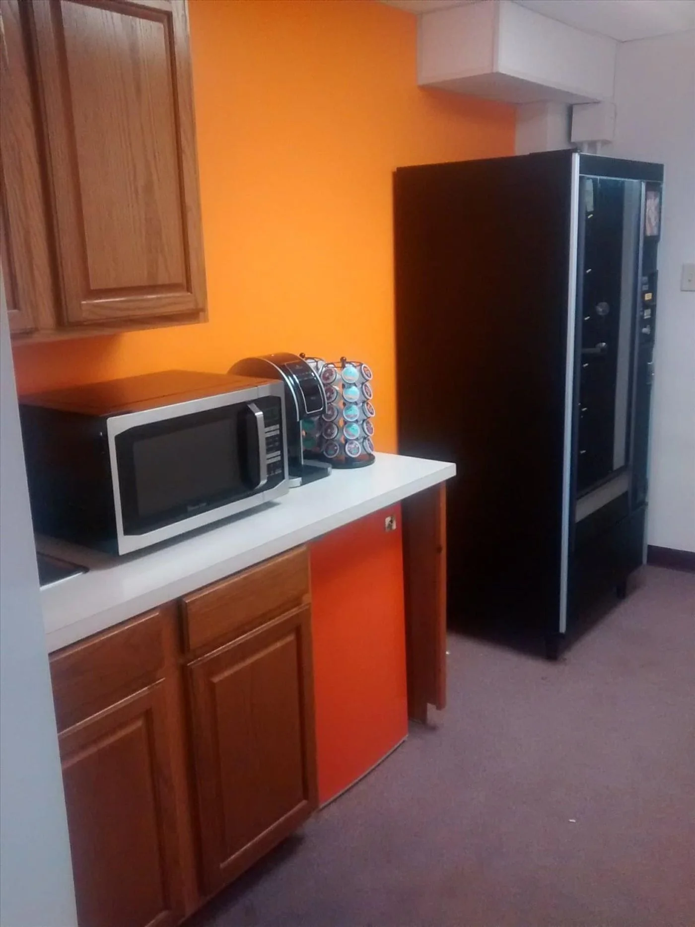 Photo 2 of 200 6th St NW, Canton, OH 44702