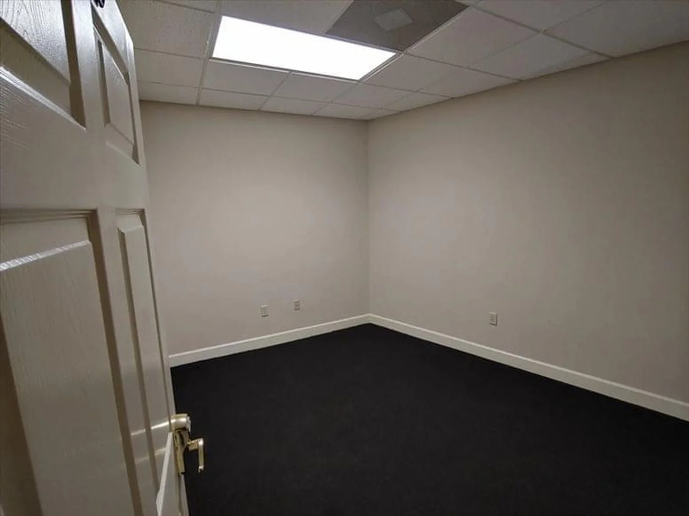 Photo 3 of 175 Carnegie Pl Ste 105, Fayetteville, GA 30214