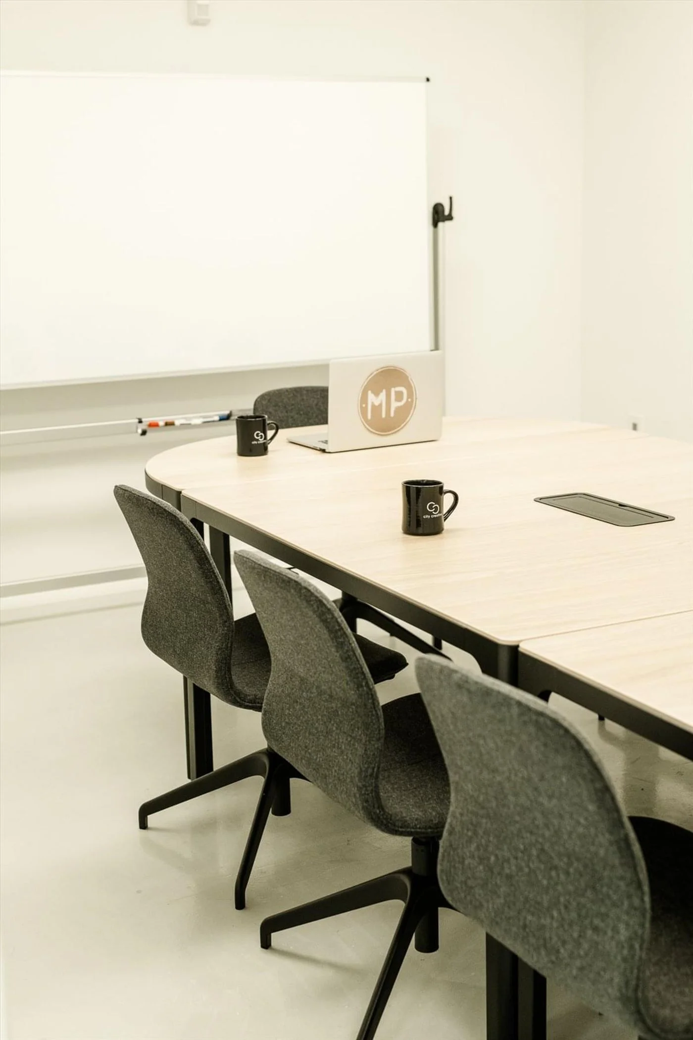 Photo 2 of 6848 Stapoint Ct, Winter Park, FL 32792