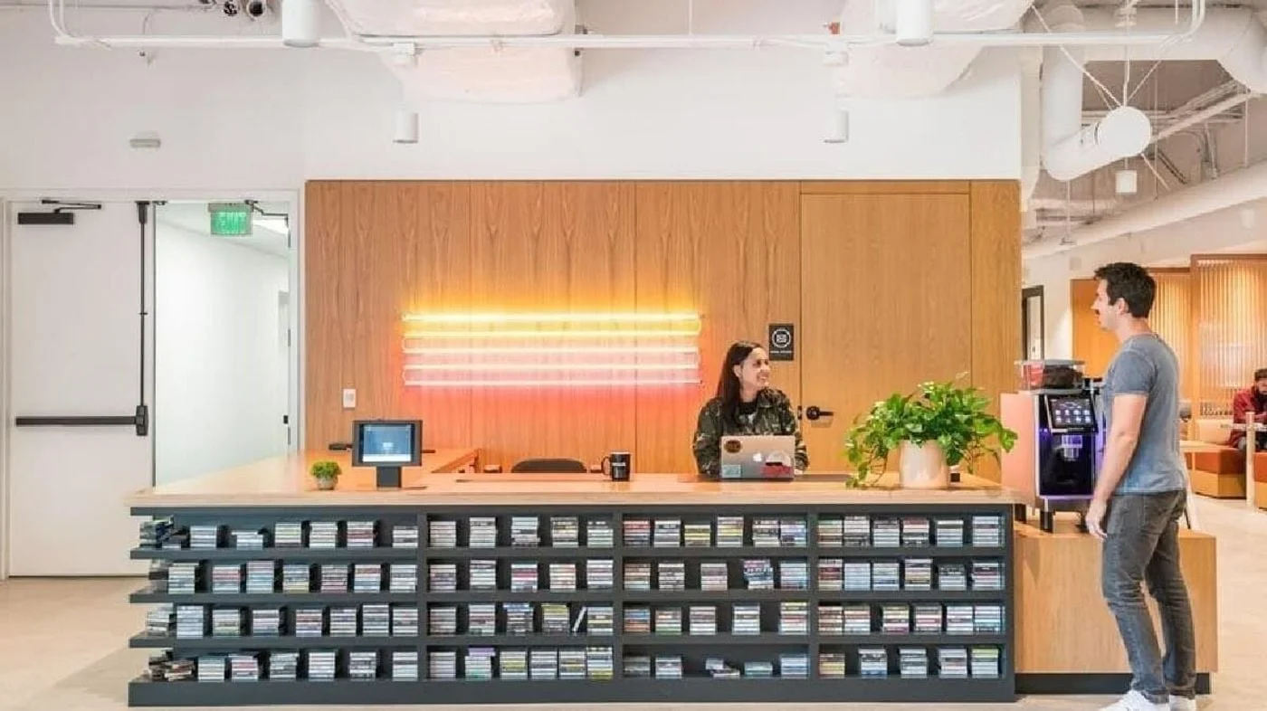 Photo 3 of 5161 Lankershim Boulevard, North Hollywood, CA 91601