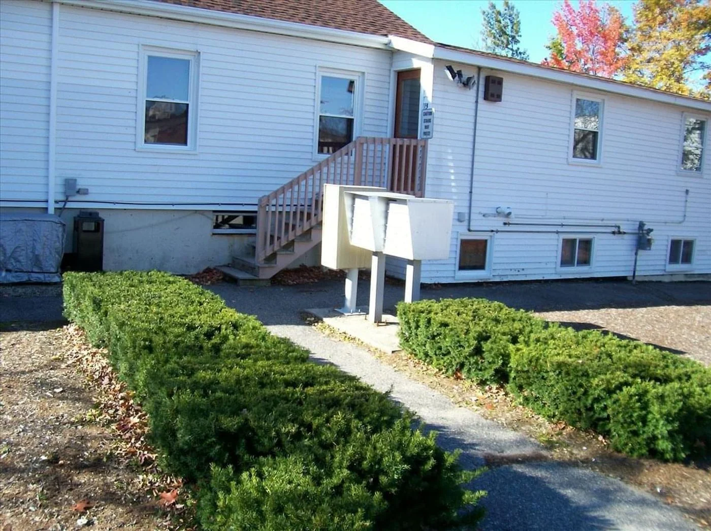 Photo 3 of 15 Tanguay Ave, Nashua, NH 03063