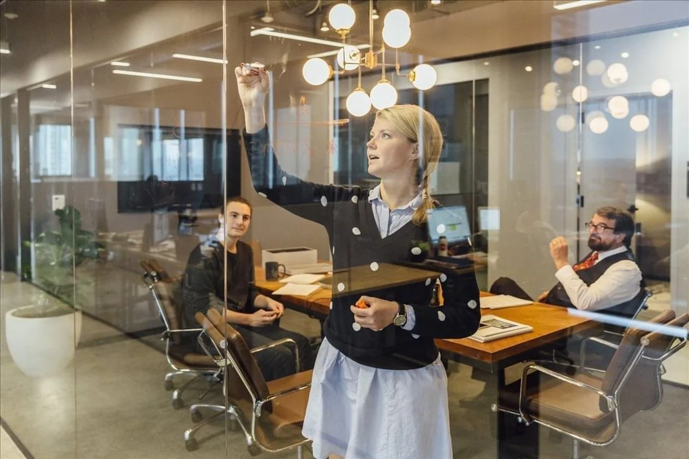 Photo 2 of 119 W 24th St # 3 Fl 5, New York, NY 10011